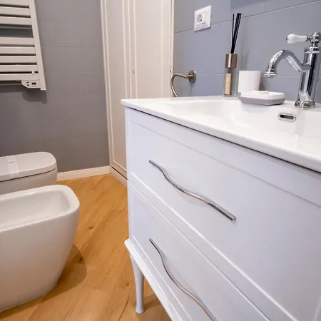 Elegantis Trevi - Just 50m From Trevi Fountain