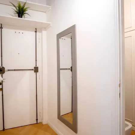 Elegantis Trevi - Just 50m From Trevi Fountain *