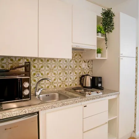 Апартаменты Elegantis Trevi - Just 50m From Trevi Fountain