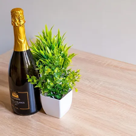 Elegantis Trevi - Just 50m From Trevi Fountain Рим