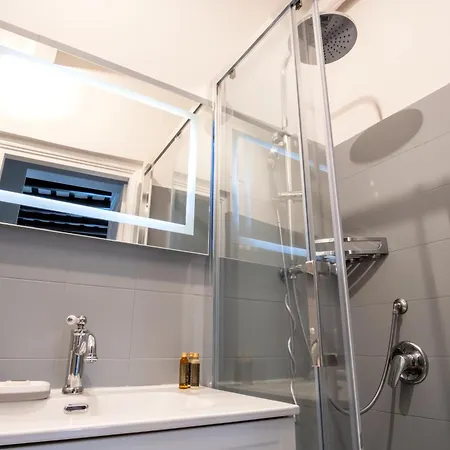 Elegantis Trevi - Just 50m From Trevi Fountain